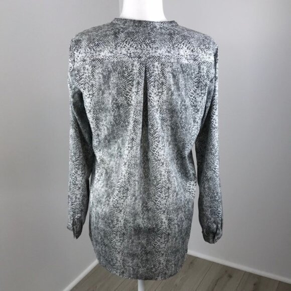 Calvin Klein Button Down Blouse Size Small - Picture 6 of 7